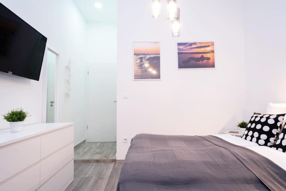New Comfy Studio At Convenient Location Budapest Exterior photo